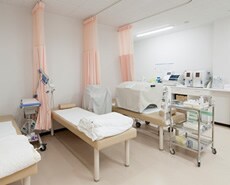 ゆったりとした処置室。 ゆったりとした処置室。
